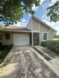8067 Summerbreeze Ln #D, Boca Raton, FL 33496