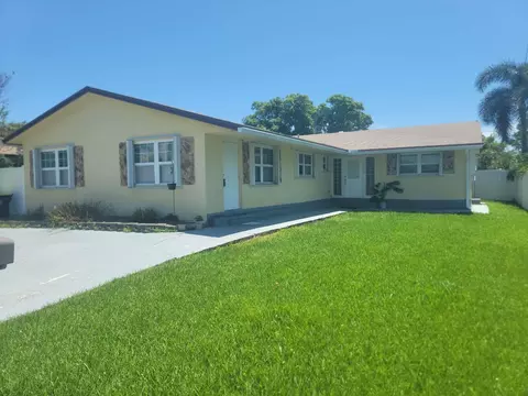 138 NE 1st Ct, Dania Beach, FL 33004