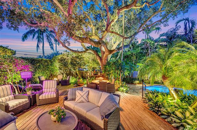 701 N Victoria Park, Fort Lauderdale, FL 33304