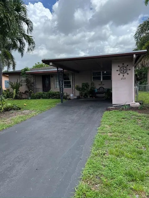 2733 SW 9th St, Fort Lauderdale, FL 33312