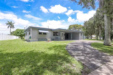 651 N 73rd, Hollywood, FL 33024