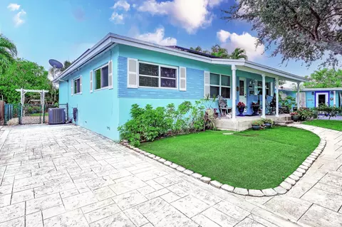 1632 SE 1st St, Pompano Beach, FL 33060