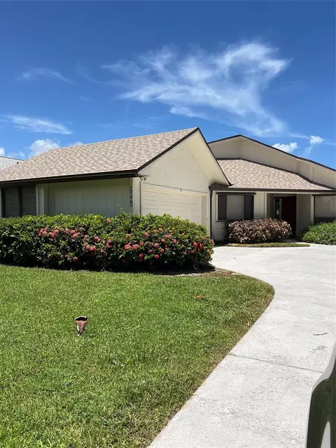 6223 SE Ames Way, Hobe Sound, FL 33455