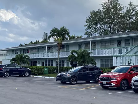 108 Lyndhurst E #108, Deerfield Beach, FL 33442