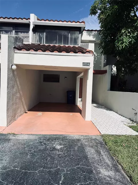 Undisclosed, Lauderhill, FL 33319