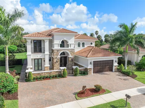 9990 Bay Leaf Ct, Parkland, FL 33076