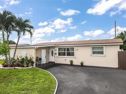 7670 Hope, Hollywood, FL 33024