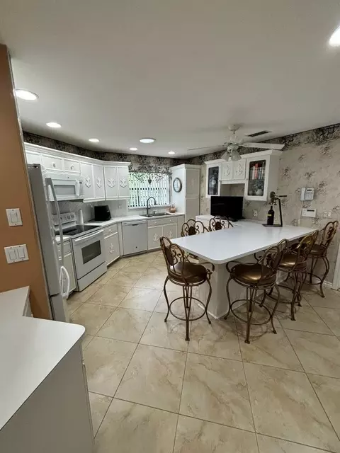 10571 Ladypalm #B, Boca Raton, FL 33498