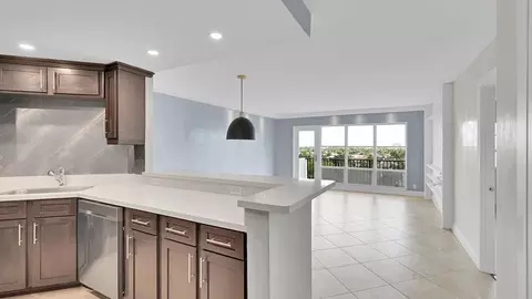 340 Sunset #907, Fort Lauderdale, FL 33301