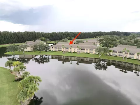 7 Plantation Dr #204, Vero Beach, FL 32966