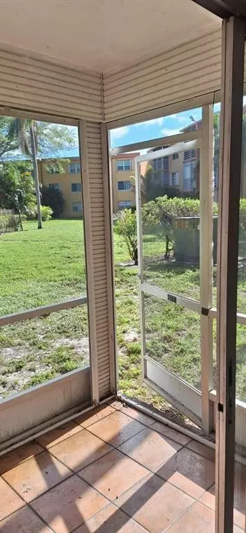 4374 NW 9th Ave #18-1C, Pompano Beach, FL 33064