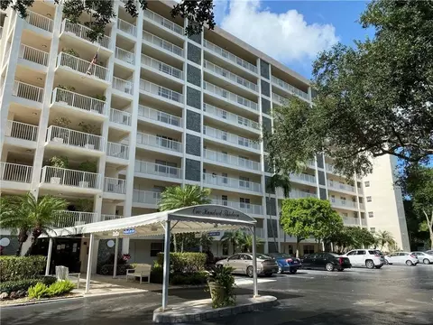 3520 Oaks #1001, Pompano Beach, FL 33069