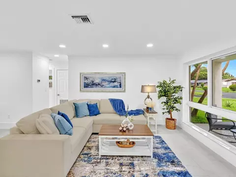 4441 NW 4th, Plantation, FL 33317