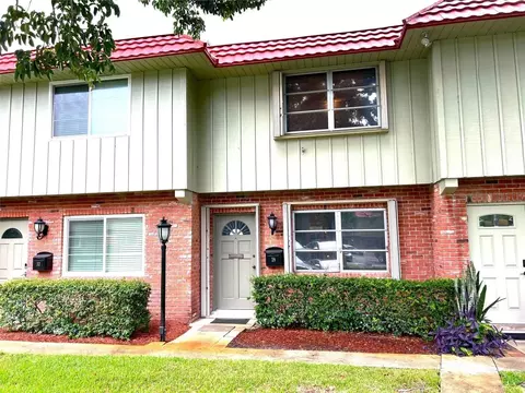 28 NE 20th #5B, Wilton Manors, FL 33305