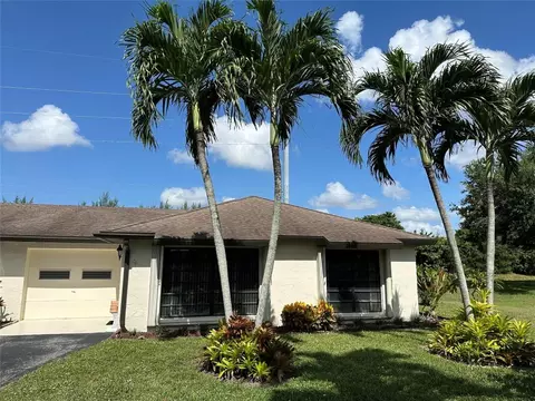 4964 Dovewood #B, Boynton Beach, FL 33436