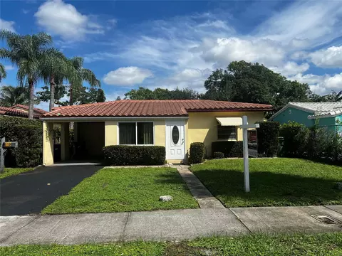 619 SW 16th St, Fort Lauderdale, FL 33315