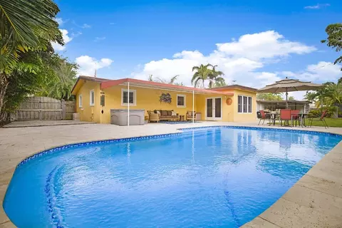 2331 NE 50th, Lighthouse Point, FL 33064