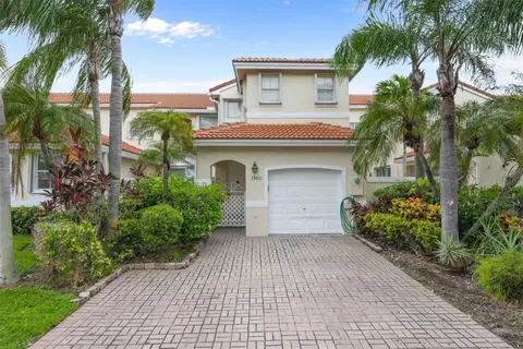 1580 Yellowheart #1580, Hollywood, FL 33019