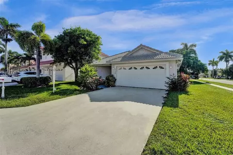 21330 Sawmill, Boca Raton, FL 33498