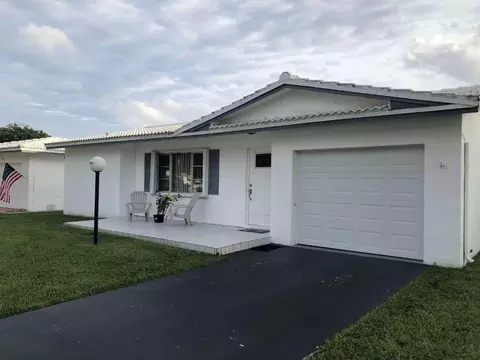 9020 NW 17th, Plantation, FL 33322