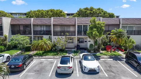 1321 N 15th #25, Hollywood, FL 33020