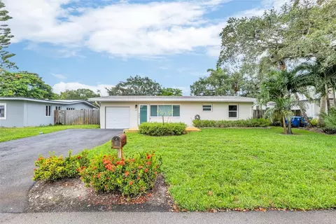 2424 Andros, Fort Lauderdale, FL 33312