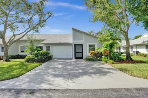 8938 Sunnywood Pl #B, Boca Raton, FL 33496