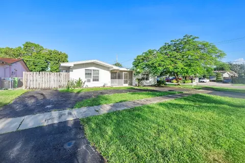 2041 NW 74th, Sunrise, FL 33313