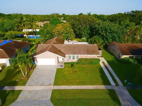 244 Las Palmas, Royal Palm Beach, FL 33411