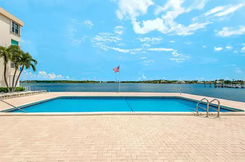 1810 New Palm Way #310, Boynton Beach, FL 33435