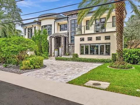 705 Ponce De Leon, Fort Lauderdale, FL 33316