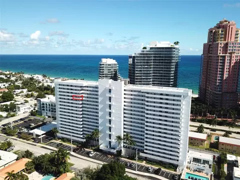 2200 NE 33rd #15B, Fort Lauderdale, FL 33305