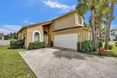 8559 Shawe, Boca Raton, FL 33433