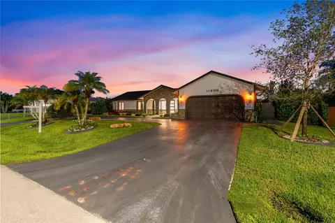 11900 NW 27th St, Plantation, FL 33323