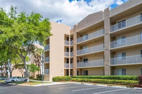9525 Weldon #202, Tamarac, FL 33321