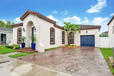 9013 SW 170th Pl, Miami, FL 33196