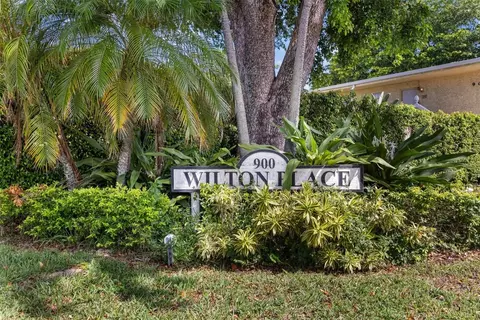 900 NE 26th #9, Wilton Manors, FL 33305