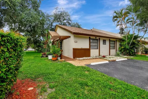 9854 NW 16th, Pembroke Pines, FL 33024
