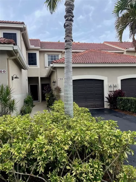 790 Sorrento, Weston, FL 33326