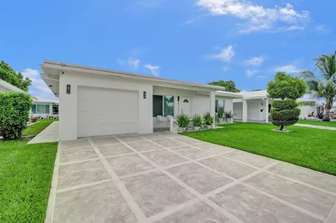 6713 NW 71st Ct, Tamarac, FL 33321