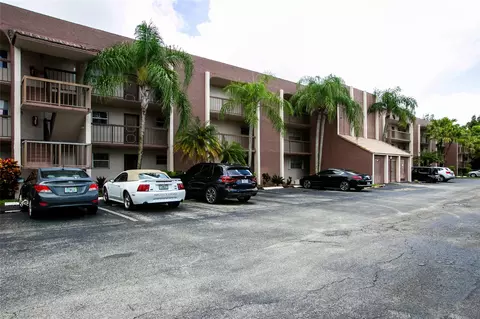 7100 Nova Dr #301A, Davie, FL 33317