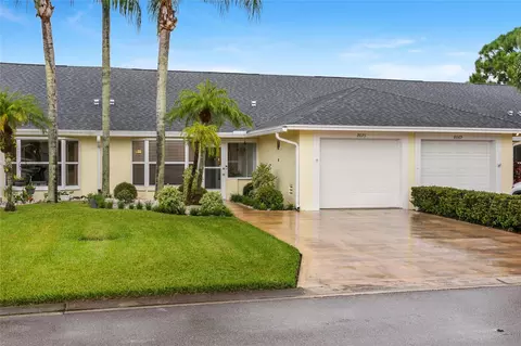 8075 SE Bristlecone Pl, Hobe Sound, FL 33455