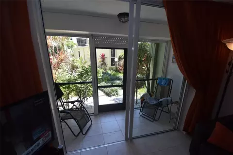 5300 NE 24th #125C, Fort Lauderdale, FL 33308