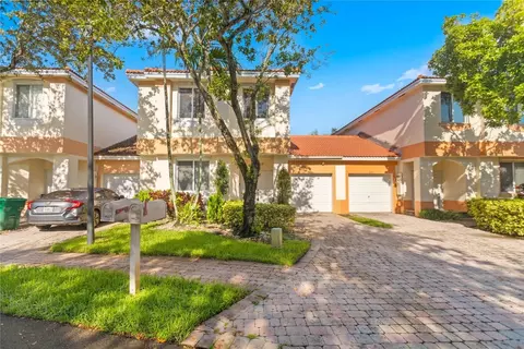6633 Hidden Cv #5-7, Davie, FL 33314