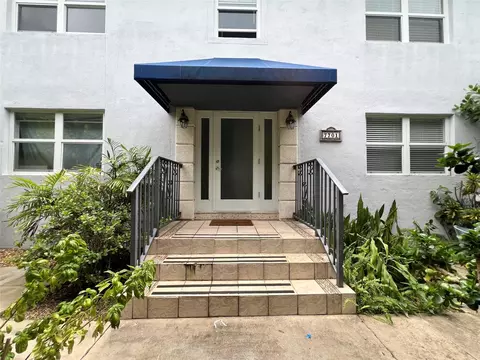 7701 SW 55th Ave #D, Miami, FL 33143
