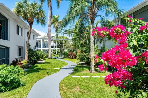 2161 NE 42nd #218, Lighthouse Point, FL 33064