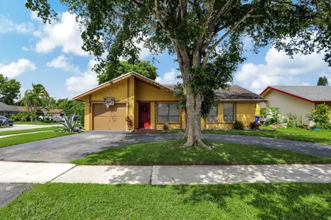 1411 SW 82nd, North Lauderdale, FL 33068