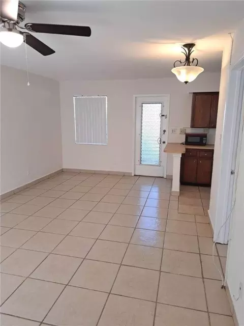 2640 Pierce #3, Hollywood, FL 33020