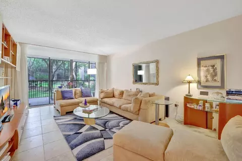 2812 N 46th #G269, Hollywood, FL 33021