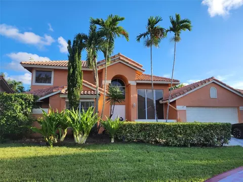 9410 SW 8th, Pembroke Pines, FL 33025